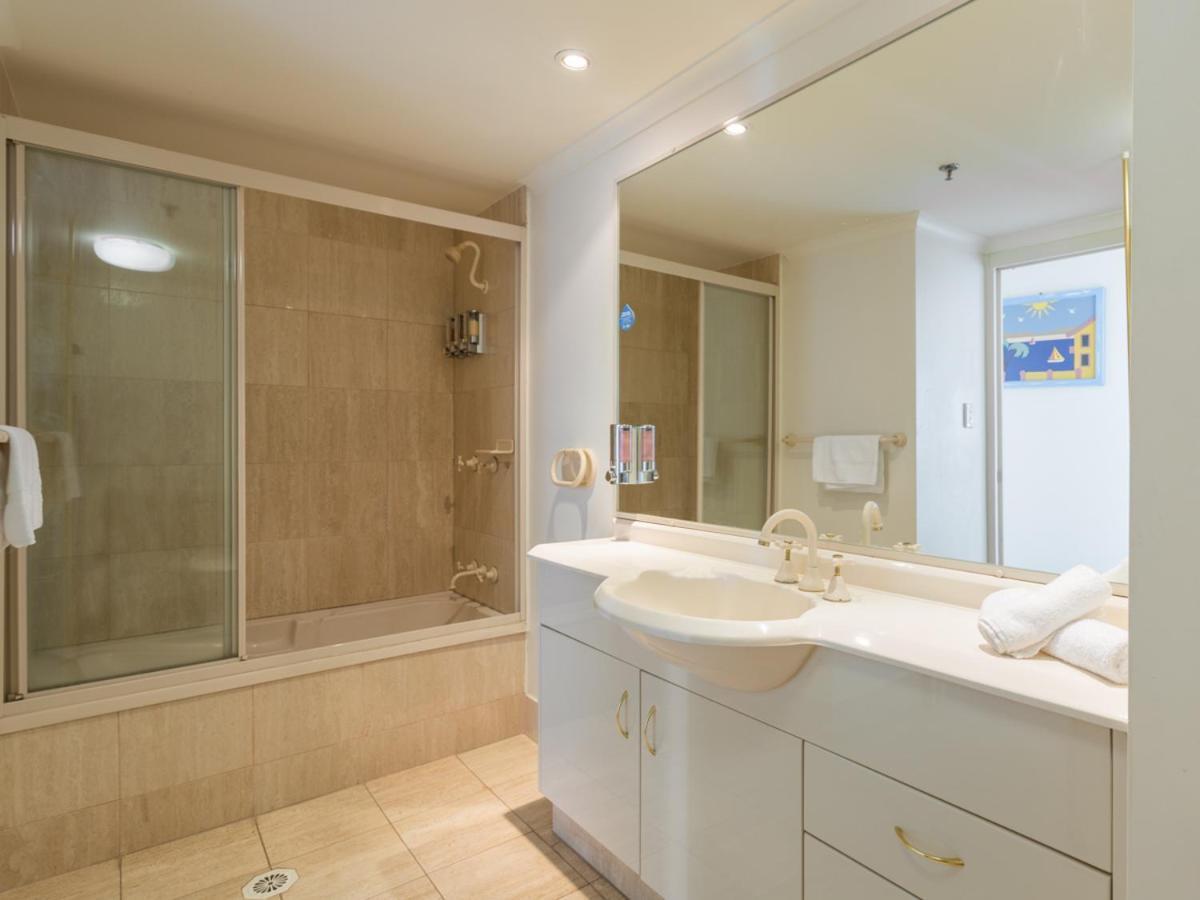 Apartment 2nd Avenue - Hosted By Burleigh Letting *