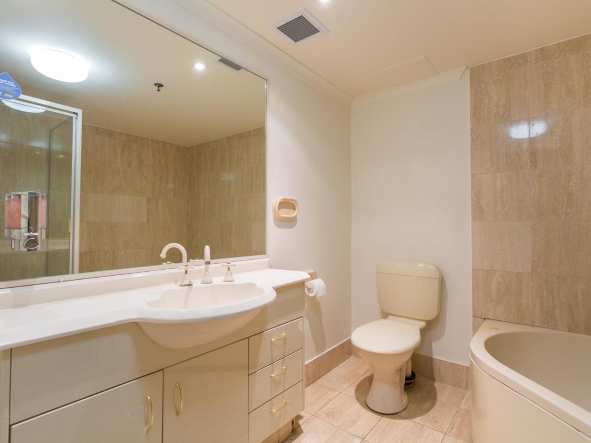 Apartment 2nd Avenue - Hosted By Burleigh Letting